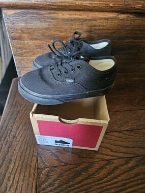 Vans Kids Black Canvas Low-Top Sneakers